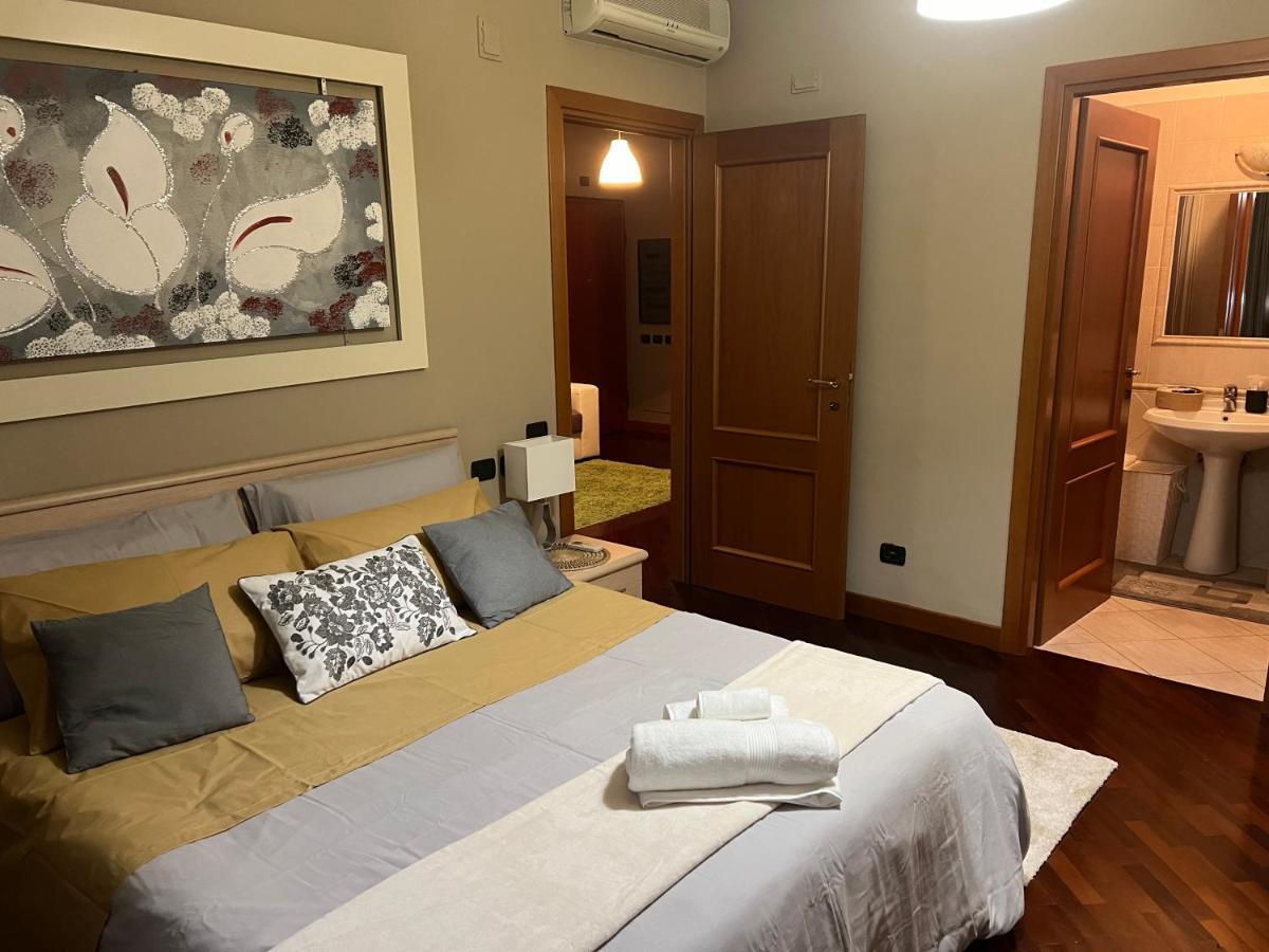 Charme & Relax - Fiera Di Roma - Fiumicino Airport Apartment Ponte Galeria Ngoại thất bức ảnh